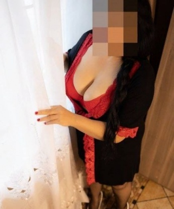 Эмилия, 37 лет, 4 размер груди